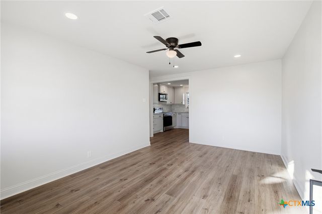 410 N Highway 95, Little River Academy, TX 76554