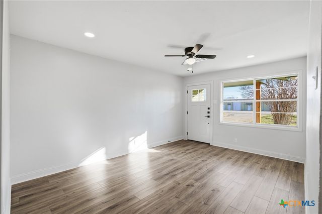 410 N Highway 95, Little River Academy, TX 76554