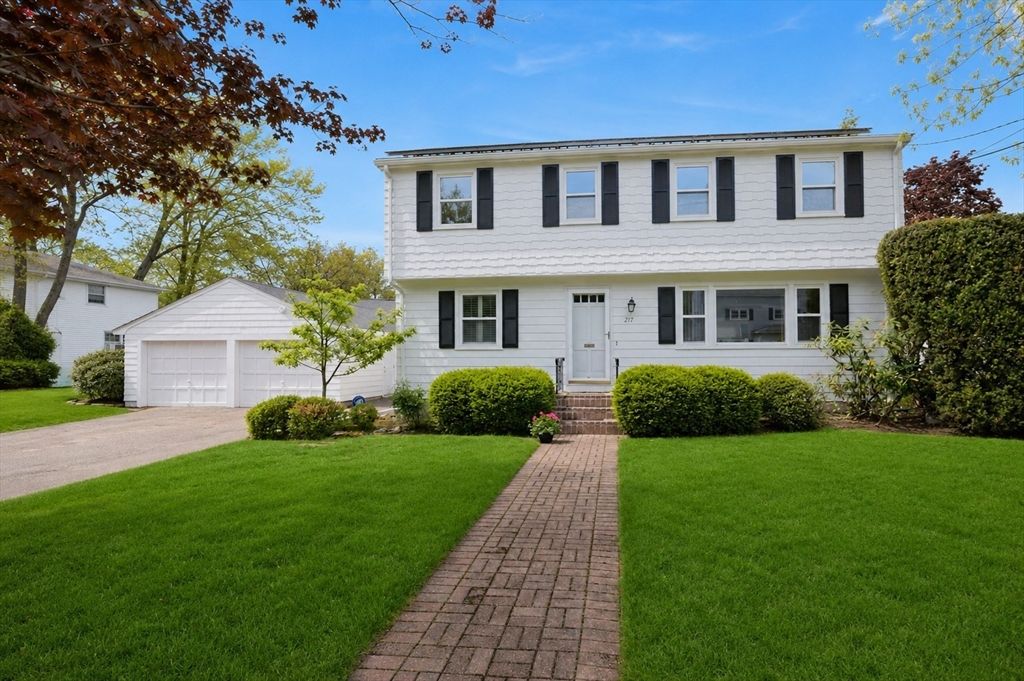 277 Rosemary St., Needham, MA 02494