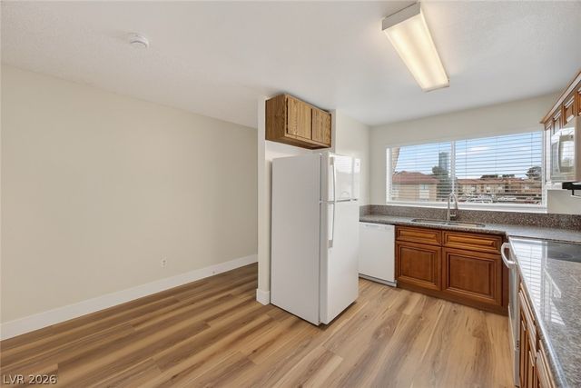 3591 Arville Street 301B, Las Vegas, NV 89103