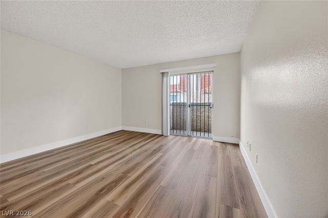 3591 Arville Street 301B, Las Vegas, NV 89103