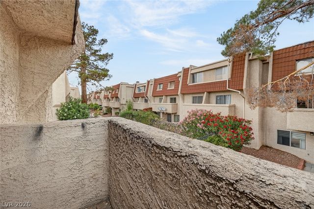 3591 Arville Street 301B, Las Vegas, NV 89103