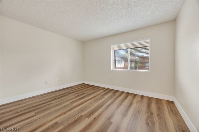 3591 Arville Street 301B, Las Vegas, NV 89103