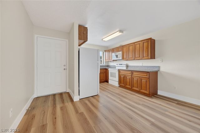 3591 Arville Street 301B, Las Vegas, NV 89103