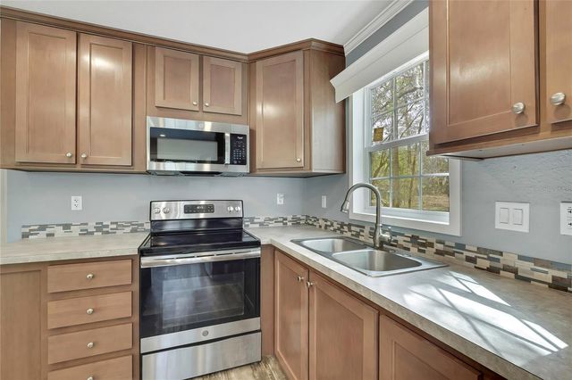 13021 KITE ROAD, Weeki Wachee, FL 34614