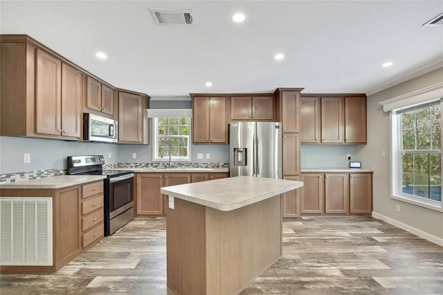 13021 KITE ROAD, Weeki Wachee, FL 34614