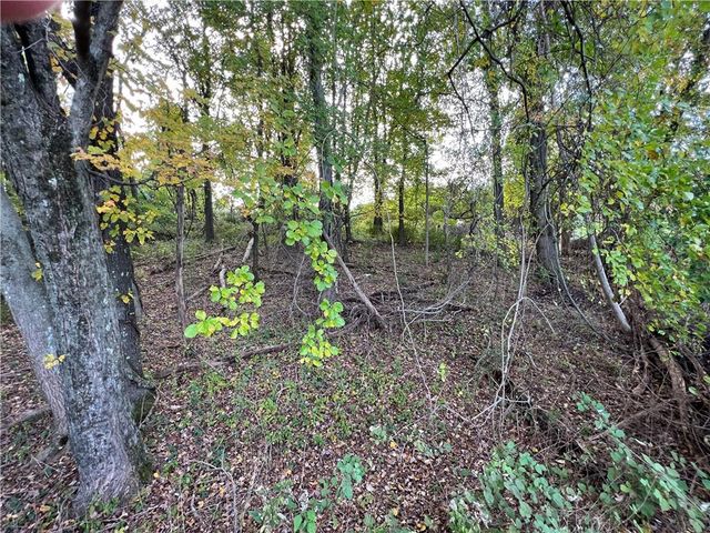 75 Eleanor Drive, Mahopac, NY 10541