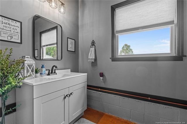 2229 Tingen Road, Broadway, NC 27505