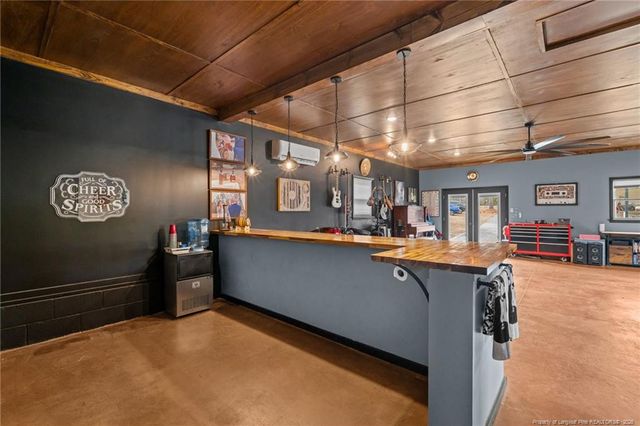 2229 Tingen Road, Broadway, NC 27505