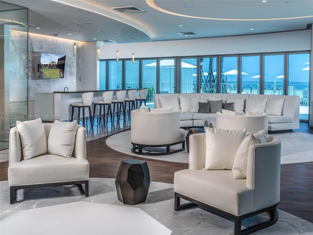 701 N Fort Lauderdale Beach Boulevard 214, Fort Lauderdale, FL 33304