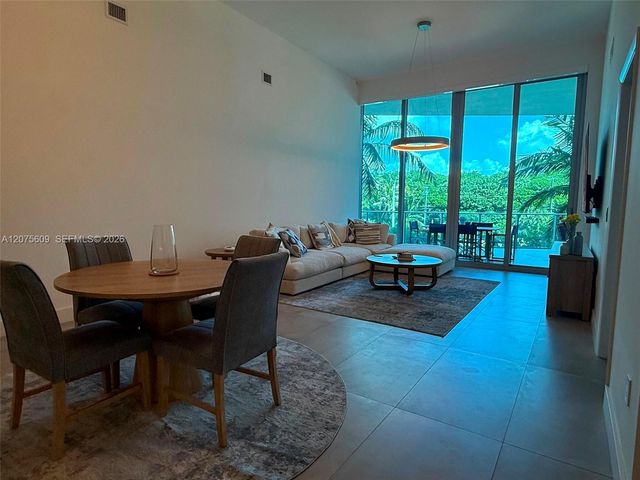 701 N Fort Lauderdale Beach Boulevard 214, Fort Lauderdale, FL 33304
