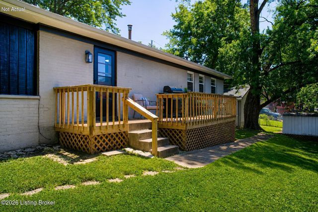 5900 Bluestone Rd, Louisville, KY 40219