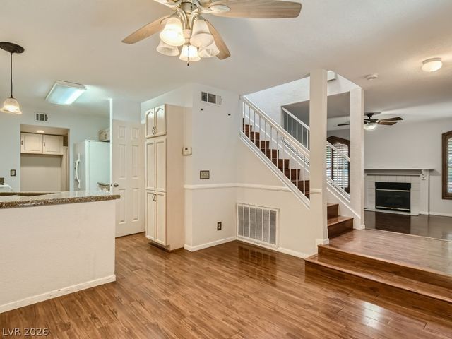 1044 Grammy Drive, Las Vegas, NV 89145