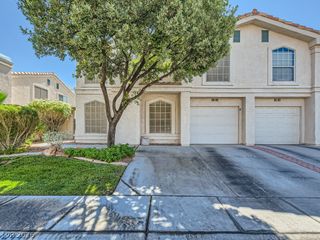 1044 Grammy Drive, Las Vegas, NV 89145