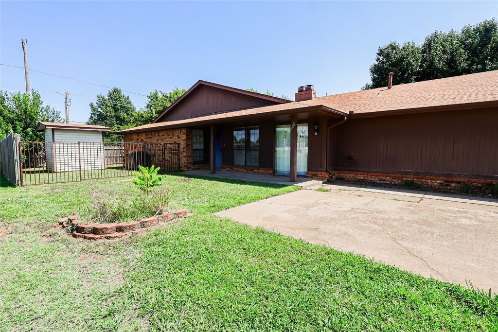 2443 SW 90th Place, Oklahoma City, OK 73159