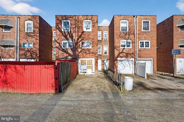 1330 S MERRIMAC RD, Camden, NJ 08104