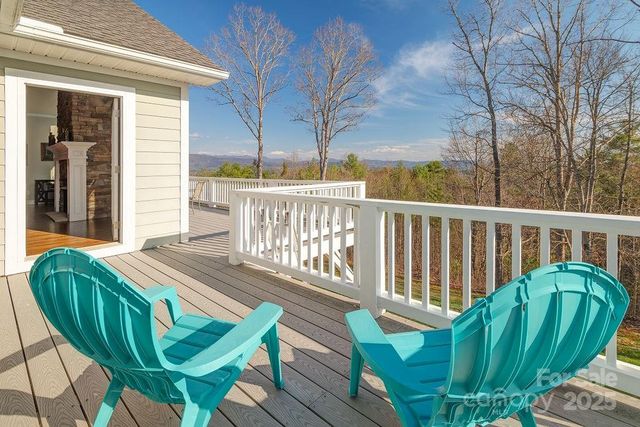 61 Buckle Ridge, Weaverville, NC 28787