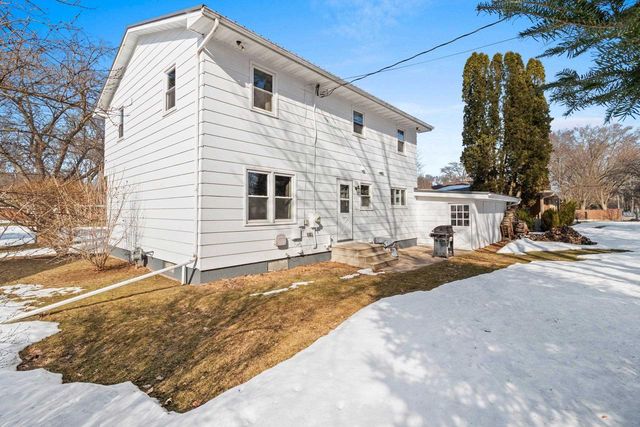 108 S HUMPHREY CIRCLE, Shawano, WI 54166