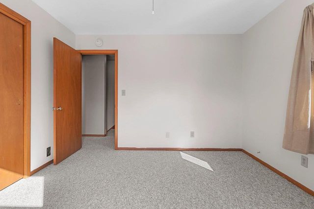 108 S HUMPHREY CIRCLE, Shawano, WI 54166