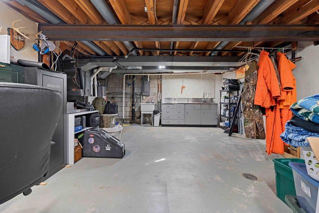 108 S HUMPHREY CIRCLE, Shawano, WI 54166