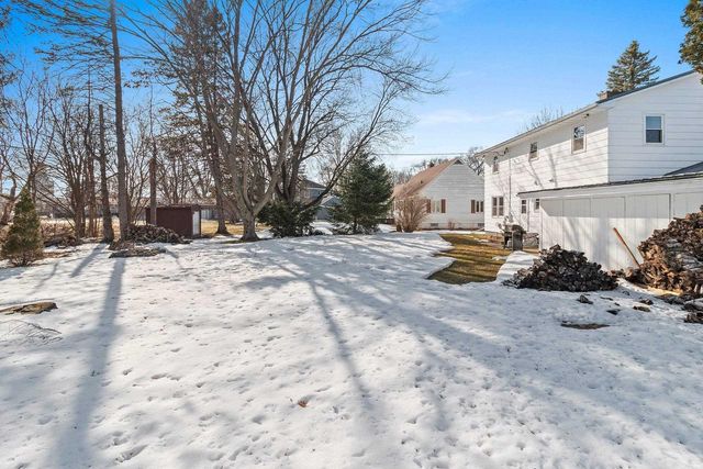 108 S HUMPHREY CIRCLE, Shawano, WI 54166