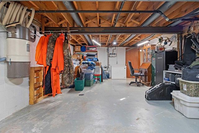 108 S HUMPHREY CIRCLE, Shawano, WI 54166