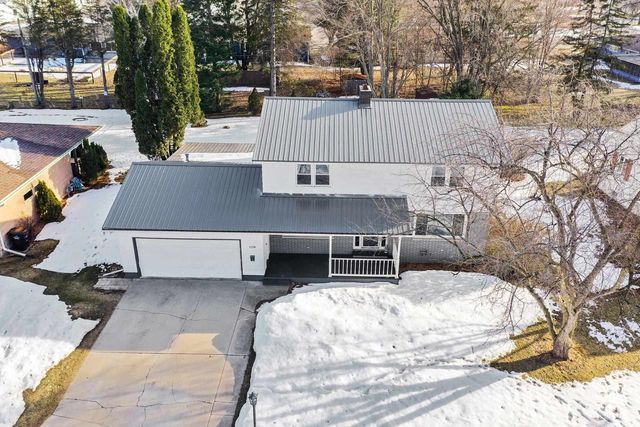 108 S HUMPHREY CIRCLE, Shawano, WI 54166