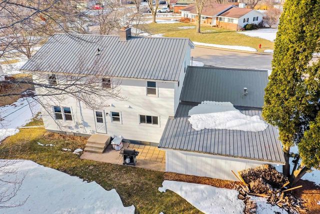 108 S HUMPHREY CIRCLE, Shawano, WI 54166