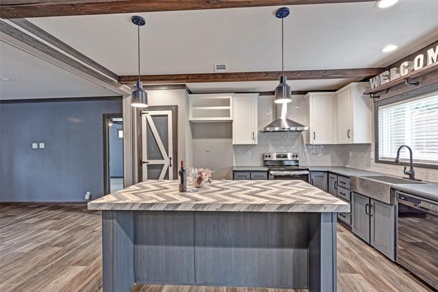 13110 Lake Villa, Willis, TX 77318