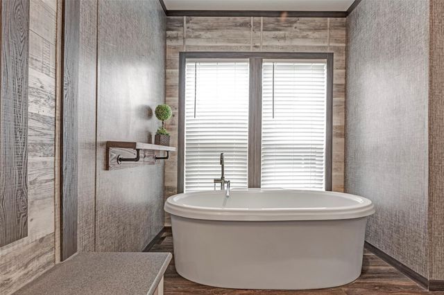 13110 Lake Villa, Willis, TX 77318