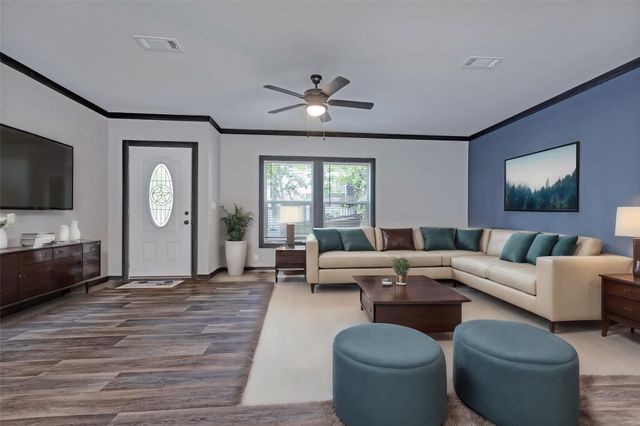 13110 Lake Villa, Willis, TX 77318