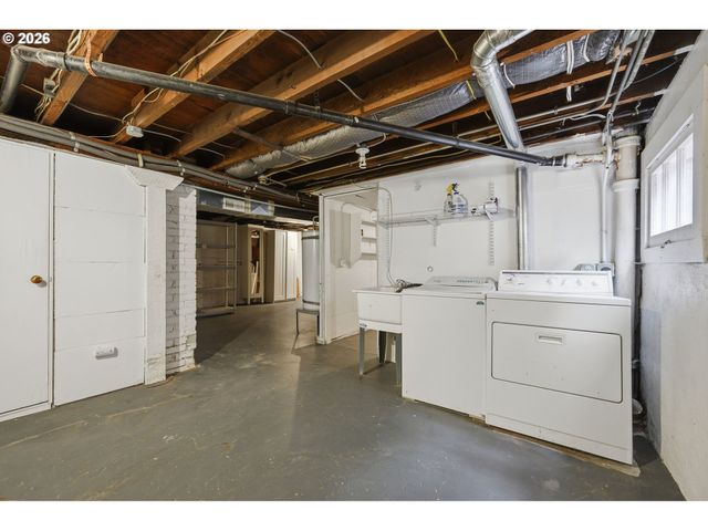 3716 Se GRANT Ct, Portland, OR 97214