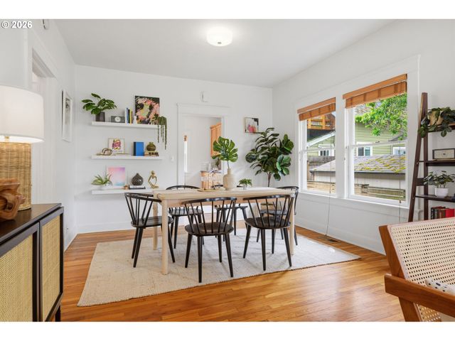 3716 Se GRANT Ct, Portland, OR 97214