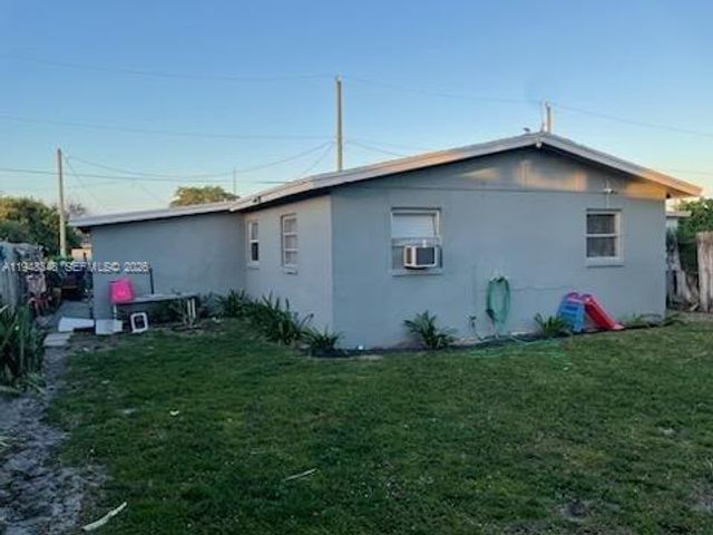 1489 W 34th Street, Riviera Beach, FL 33404