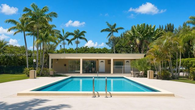5500 SW 77th Court 201, Miami, FL 33155