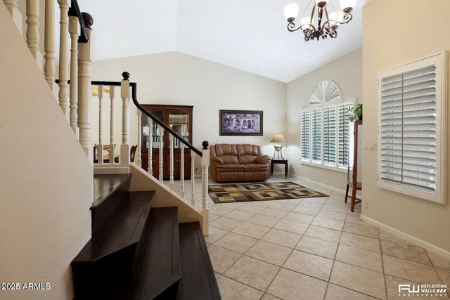 8742 W WETHERSFIELD Road, Peoria, AZ 85381