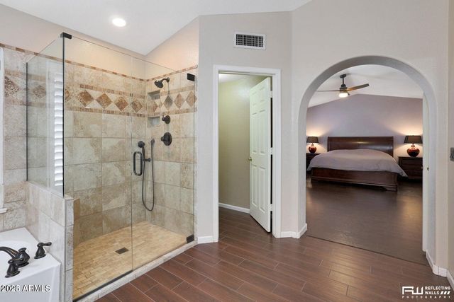 8742 W WETHERSFIELD Road, Peoria, AZ 85381