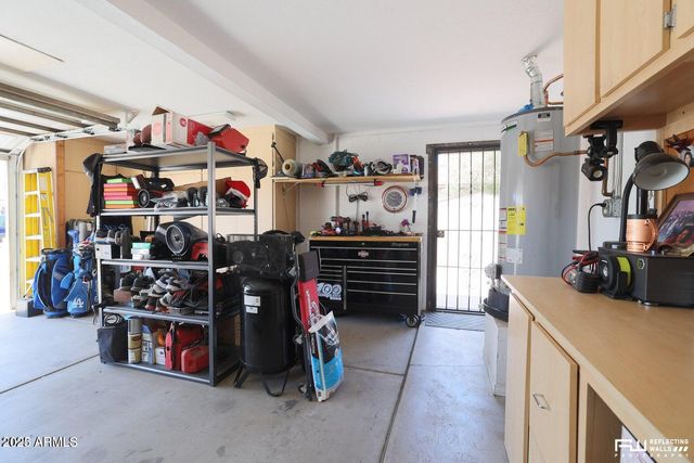 8742 W WETHERSFIELD Road, Peoria, AZ 85381