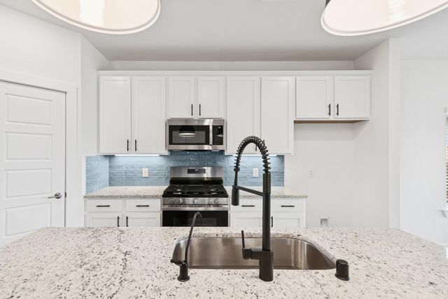 32515 Summer Vista Lane, Fulshear, TX 77441