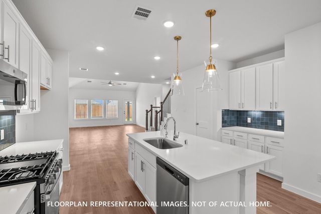 32515 Summer Vista Lane, Fulshear, TX 77441