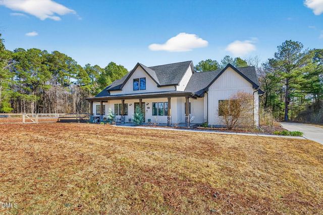 260 Freedom Road, Smithfield, NC 27577