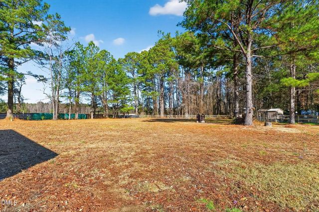 260 Freedom Road, Smithfield, NC 27577