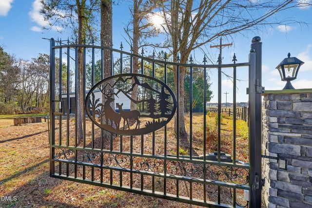 260 Freedom Road, Smithfield, NC 27577