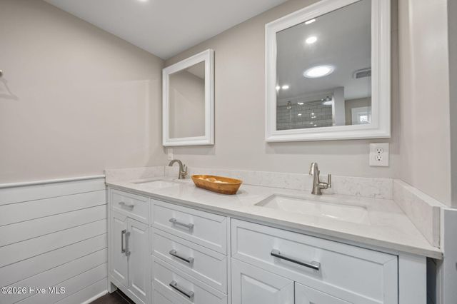 108 Park Avenue, Beaufort, NC 28516