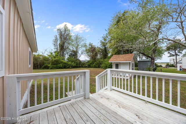 108 Park Avenue, Beaufort, NC 28516