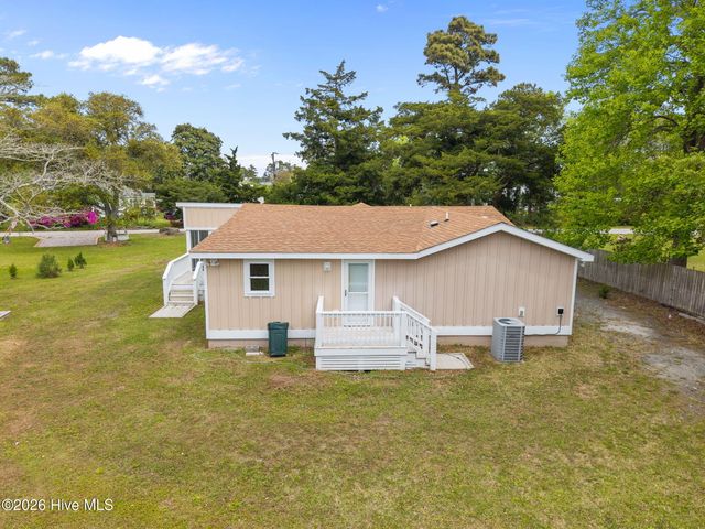 108 Park Avenue, Beaufort, NC 28516