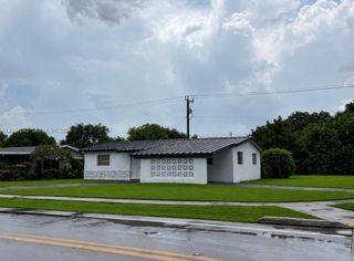 2581 NW 47th Avenue, Lauderhill, FL 33313