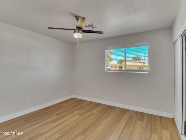 6014 W AVALON Drive, Phoenix, AZ 85033
