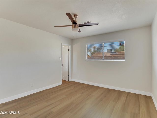 6014 W AVALON Drive, Phoenix, AZ 85033