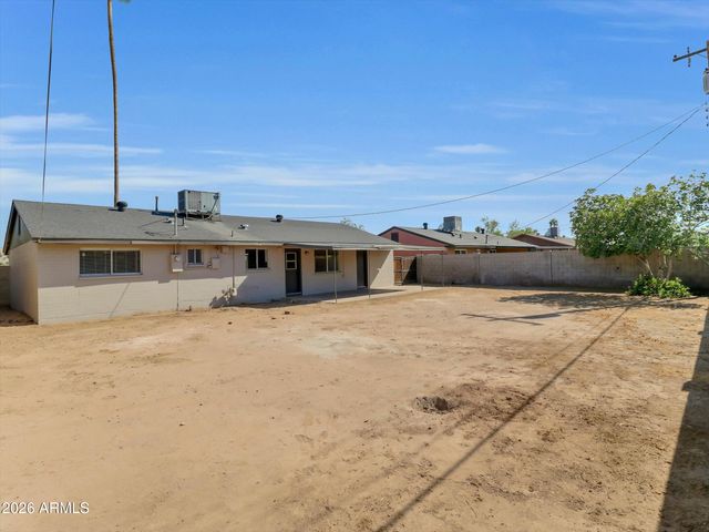 6014 W AVALON Drive, Phoenix, AZ 85033